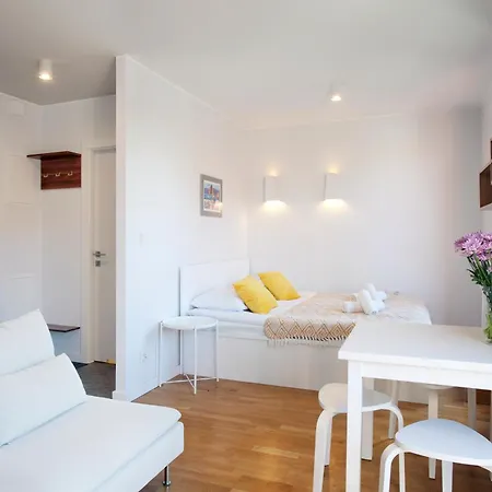 Appartement Marine With Balcony And Parking By Tyzenhauz Gdańsk