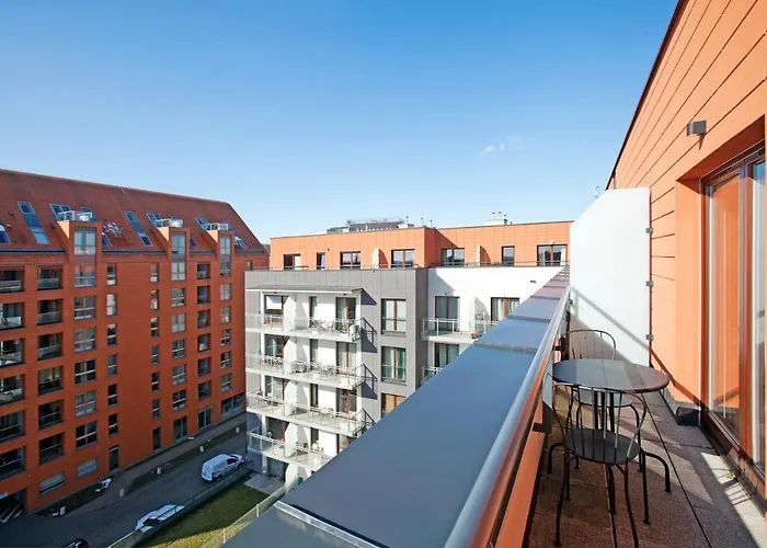 شقة Marine With Balcony And Parking By Tyzenhauz *