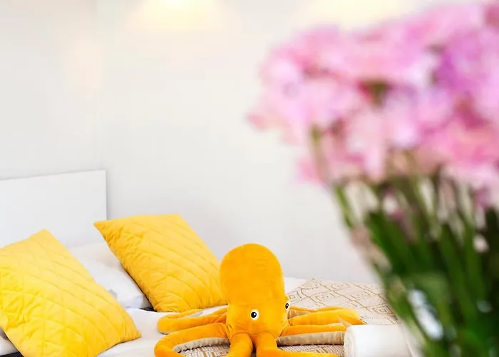 Marine With Balcony And Parking By Tyzenhauz شقة