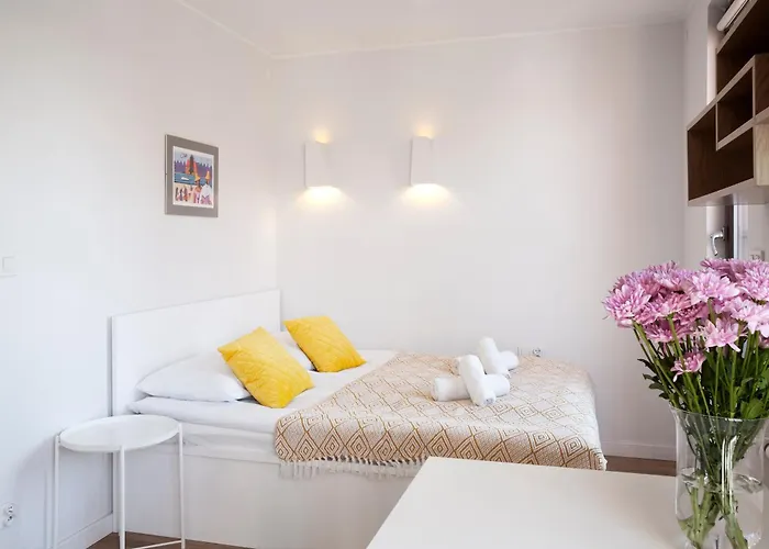 شقة Marine With Balcony And Parking By Tyzenhauz *